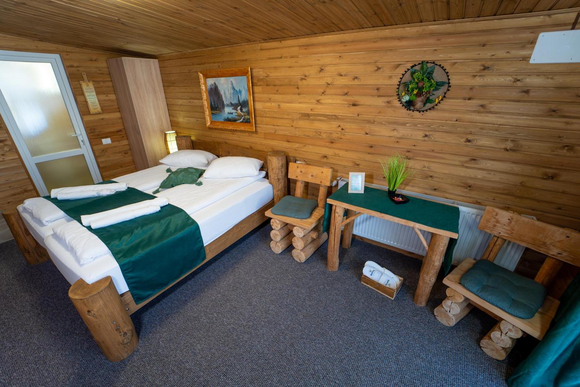 Appartement Sura Lu' Patru à Vulcan  Extérieur photo